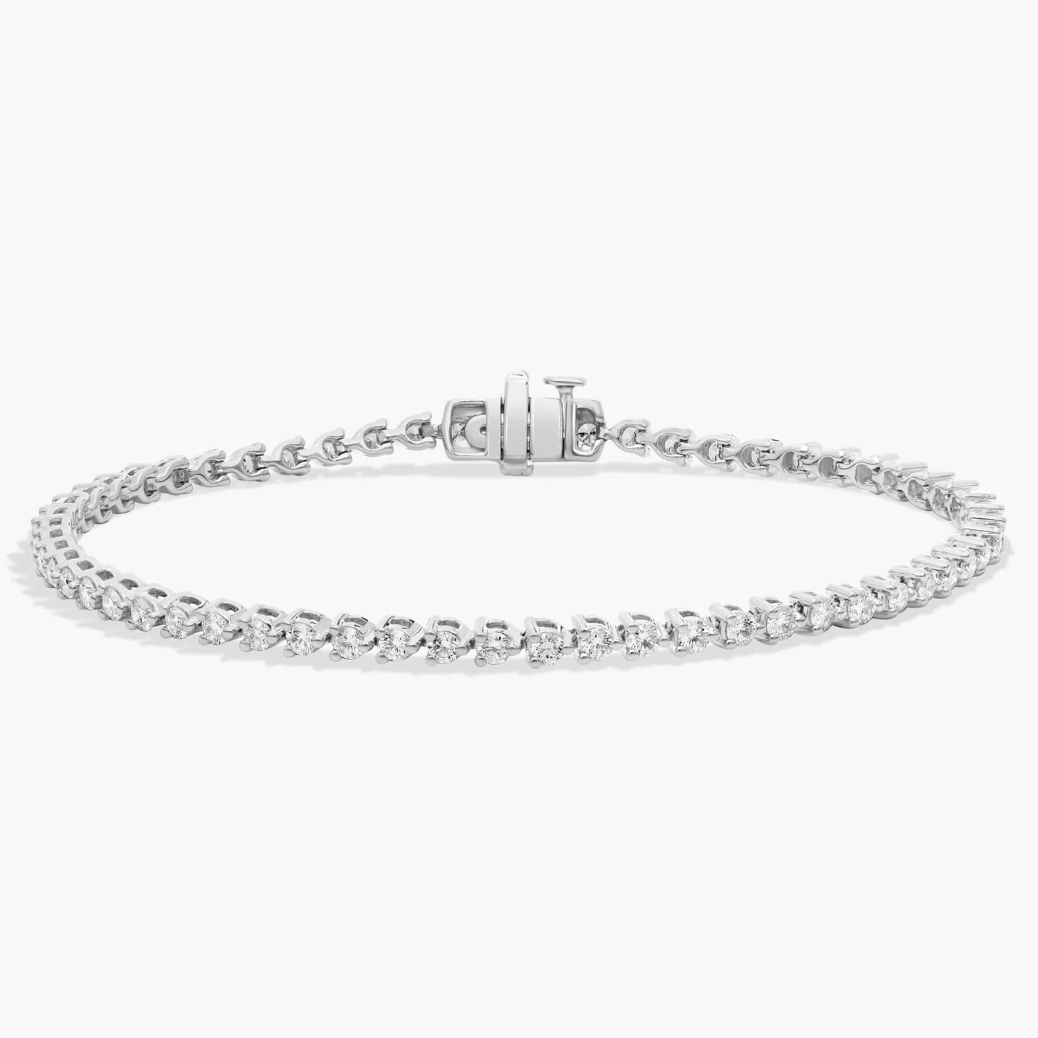 7-дюймовый теннисный браслет с тремя зубцами из платины (2 карата, два цвета - HI / SI1-SI2) Blue Nile
7-дюймовый теннисный браслет с тремя зубцами из платины (2 карата, два цвета - HI / SI1-SI2) Blue Nile