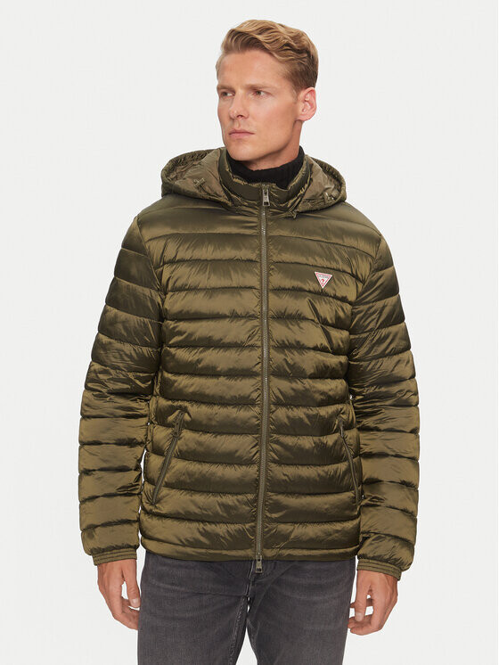 Пуховик стандартного кроя Guess, зеленый
Пуховик стандартного кроя Guess, зеленый