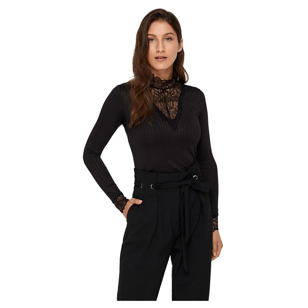 Футболка Yas Blace, черный
Футболка Yas Blace, черный