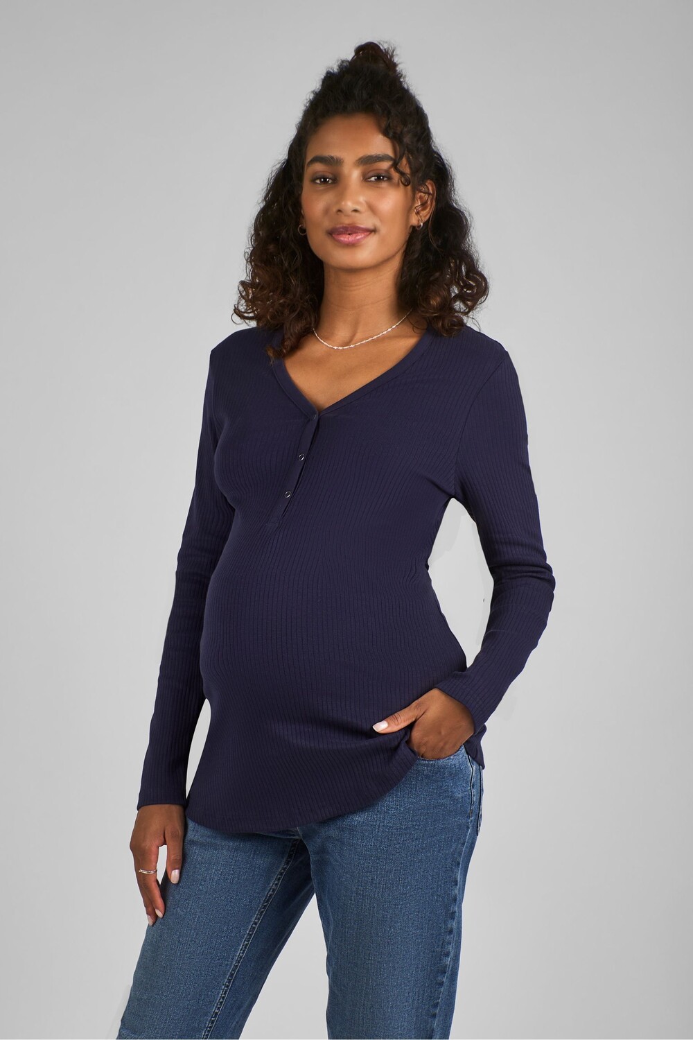 Топ для беременных из джерси с застежкой кнопкой спереди Jojo Maman Bébé, синий
Топ для беременных из джерси с застежкой кнопкой спереди Jojo Maman Bébé, синий