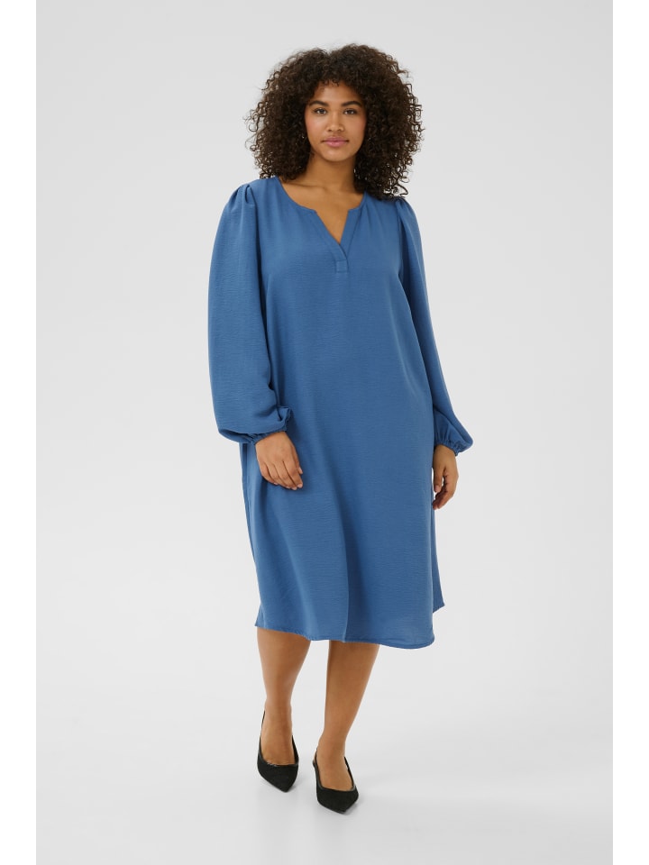 Платье KCniki, стандартного кроя, цвета Ensign Blue KAFFE curve
Платье KCniki, стандартного кроя, цвета Ensign Blue KAFFE curve