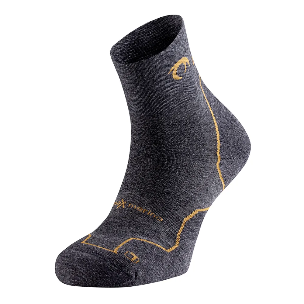 Носки Lurbel Taiga three short, черный
Носки Lurbel Taiga three short, черный