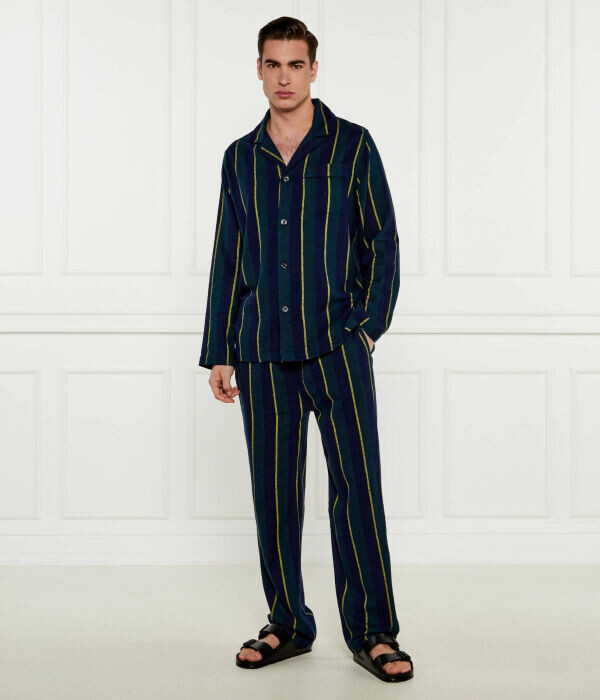 Пижама мужская Polo Ralph Lauren свободного кроя в полоску, мультиколор
Пижама мужская Polo Ralph Lauren свободного кроя в полоску, мультиколор