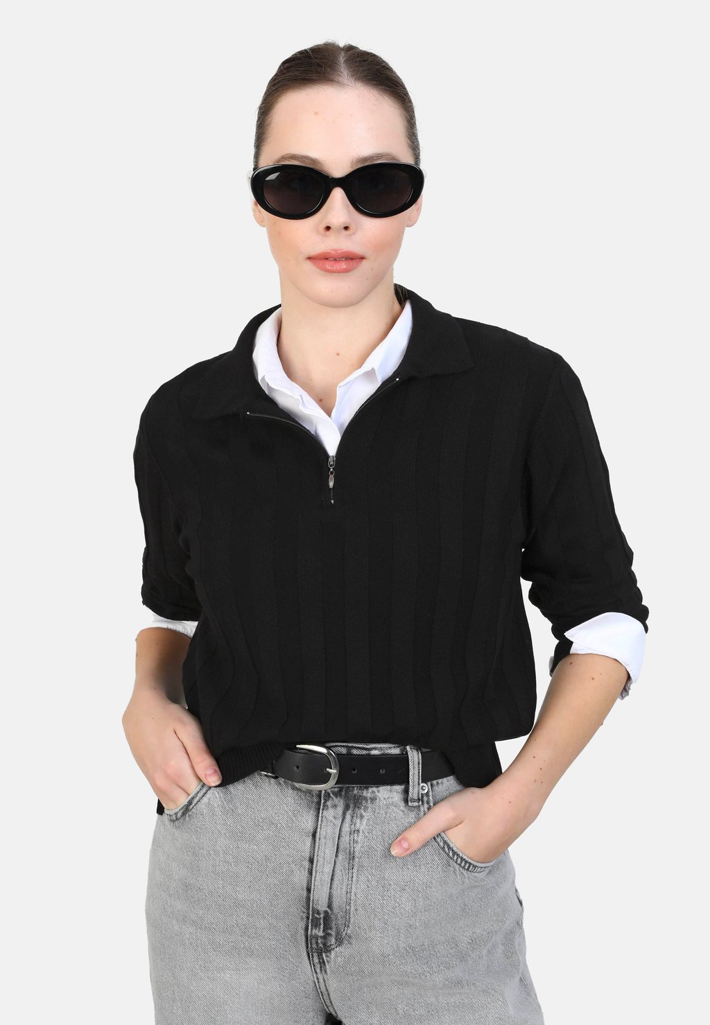 Свитер Modanisa, черный
Свитер Modanisa, черный