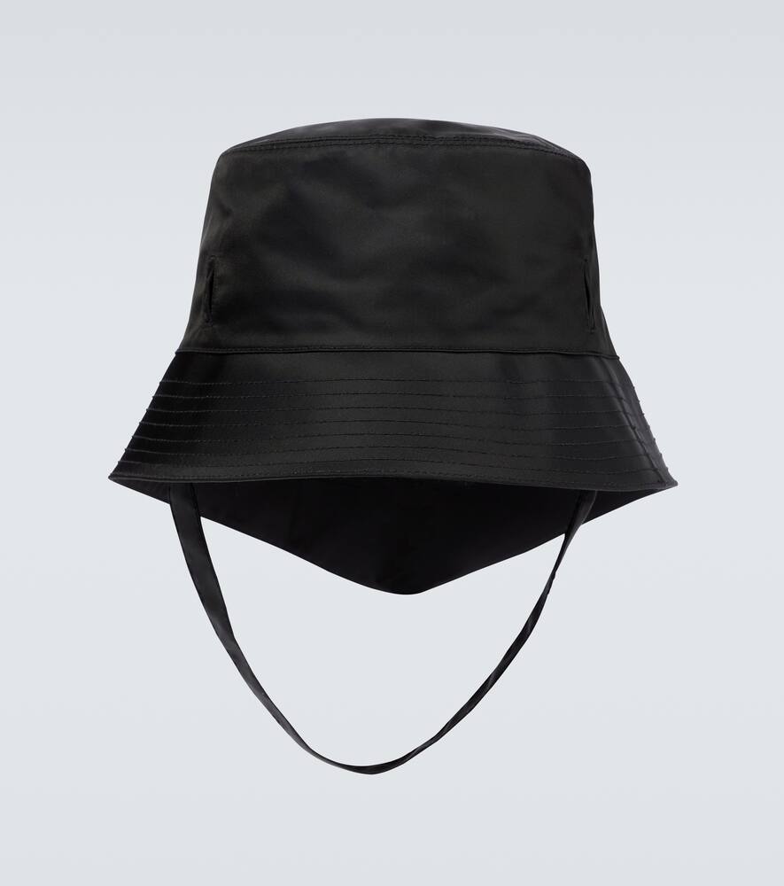 Рейлоновая панама Prada
Рейлоновая панама Prada