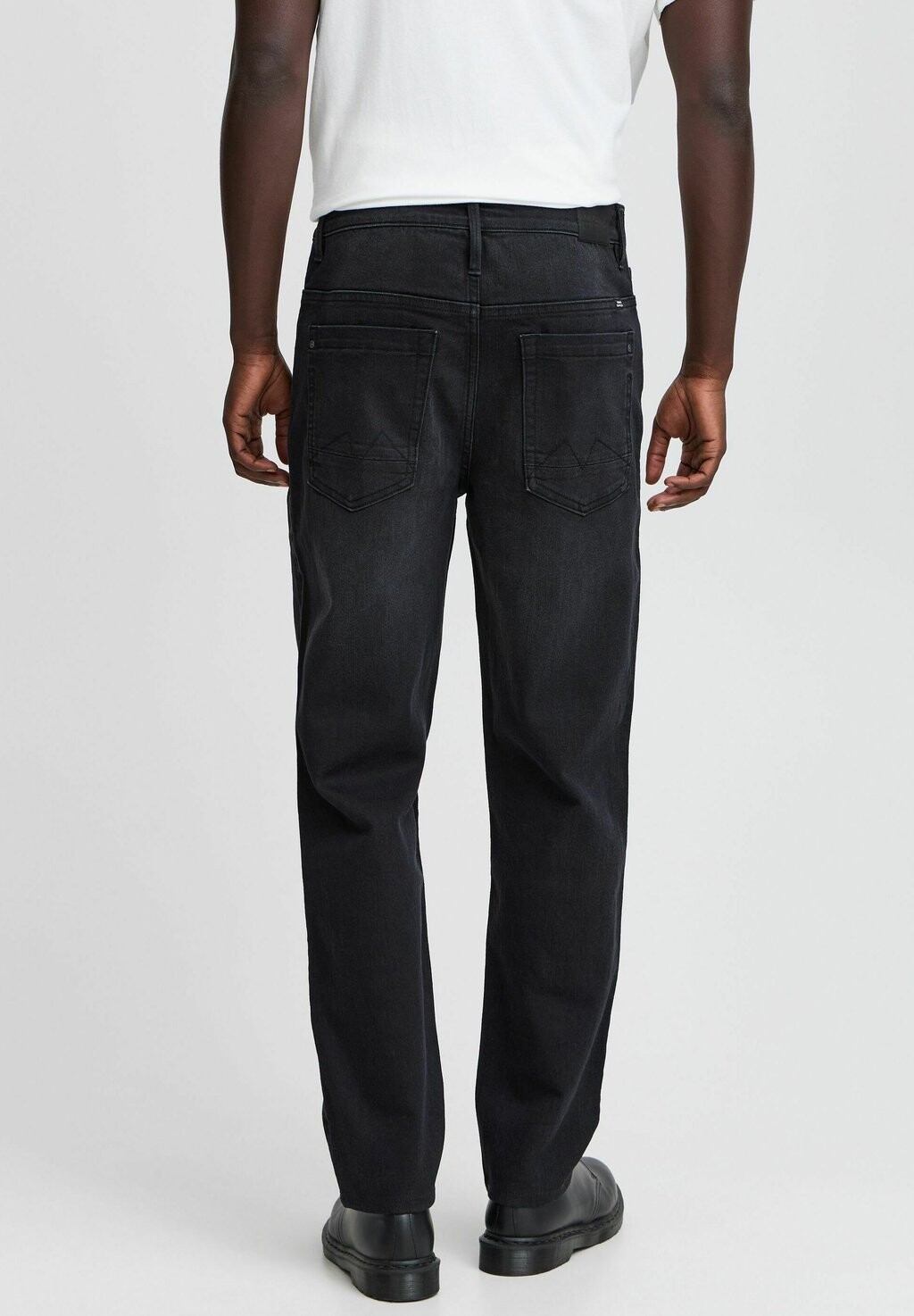 Джинсы прямого кроя THUNDER Blend, черный
Джинсы прямого кроя THUNDER Blend, черный