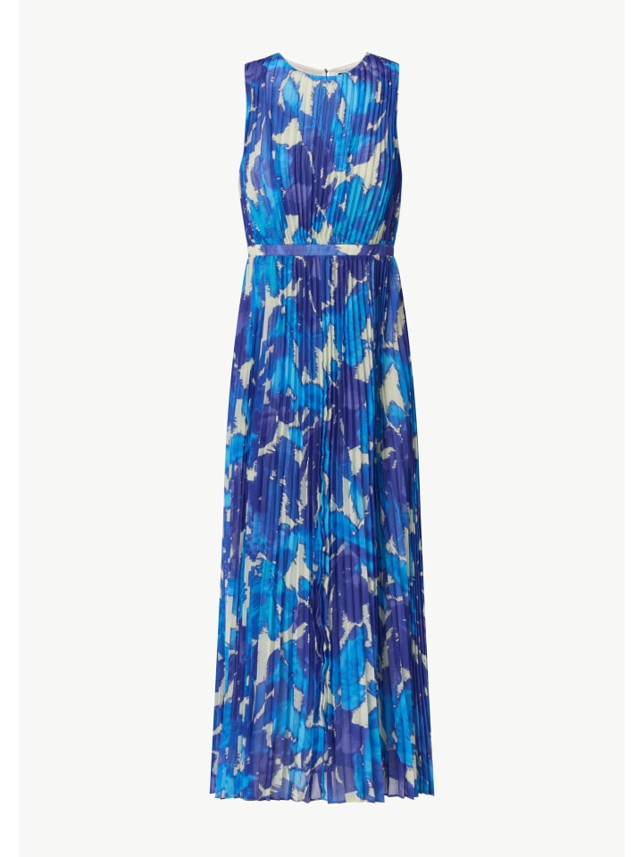 Платье в цвете 53C0_sky blue comma
Платье в цвете 53C0_sky blue comma