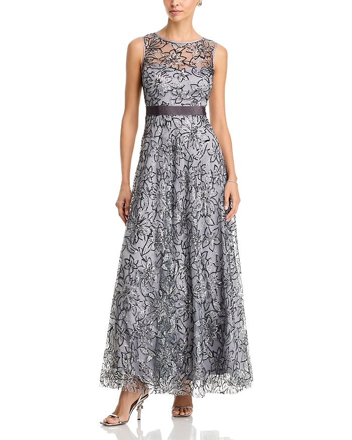 Бальное платье без рукавов с вырезом лодочкой Eliza J, серебряный
Бальное платье без рукавов с вырезом лодочкой Eliza J, серебряный