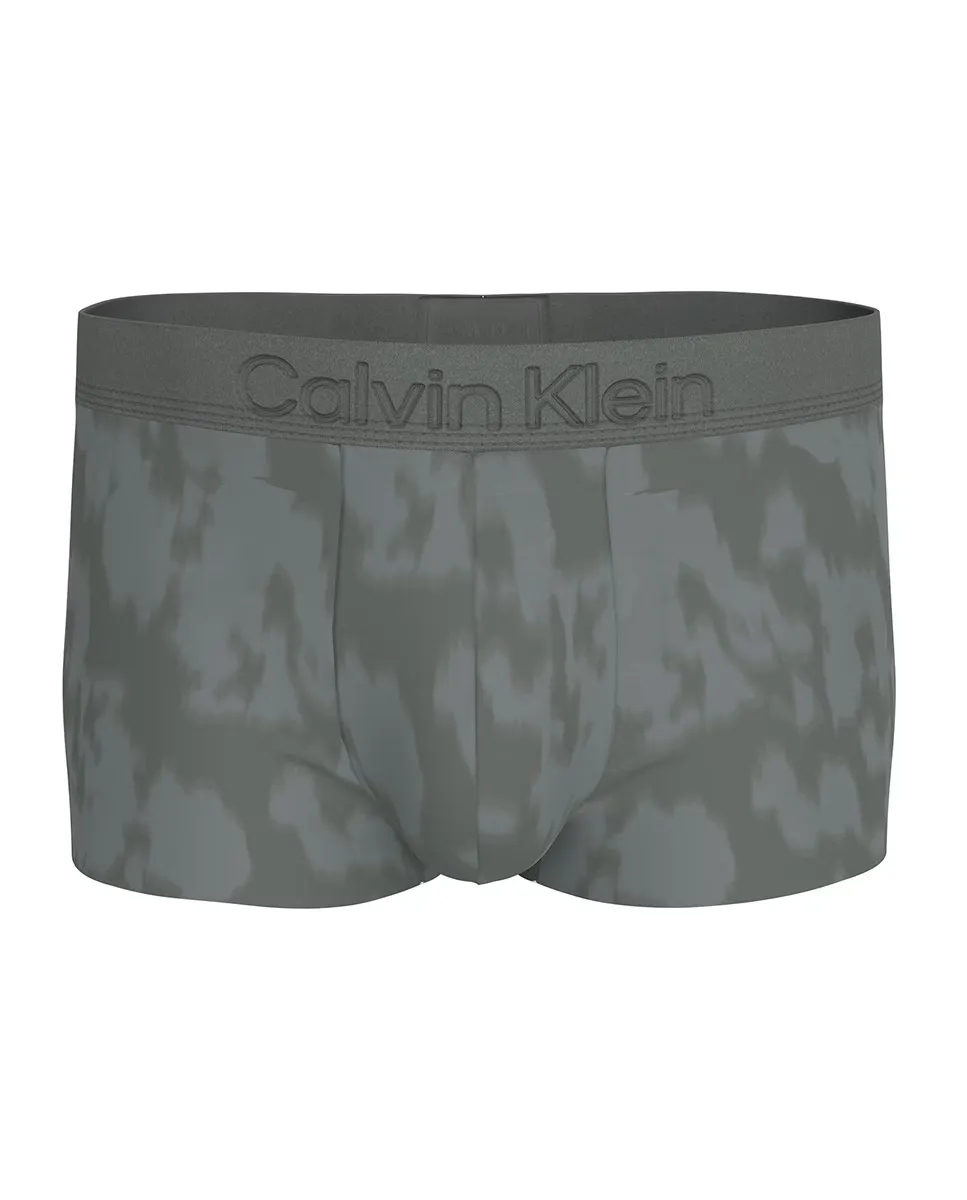 Боксеры облегающие с низкой посадкой Calvin Klein, черный
Боксеры облегающие с низкой посадкой Calvin Klein, черный
