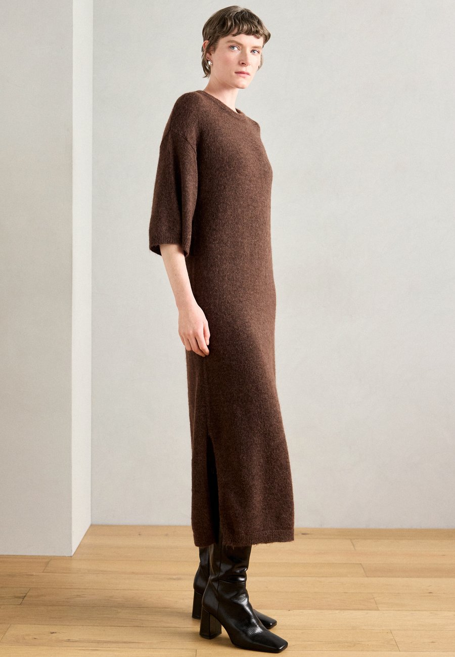 Платье Lindex KERSTIN, Brown/Dark Brown
Платье Lindex KERSTIN, Brown/Dark Brown