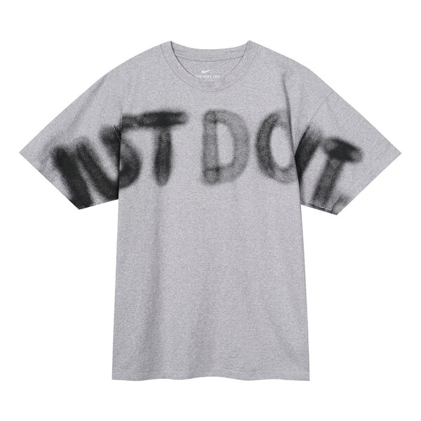 Футболка спортивная jdi логотип напечатан футболка мужская Nike, серый
Футболка спортивная jdi логотип напечатан футболка мужская Nike, серый