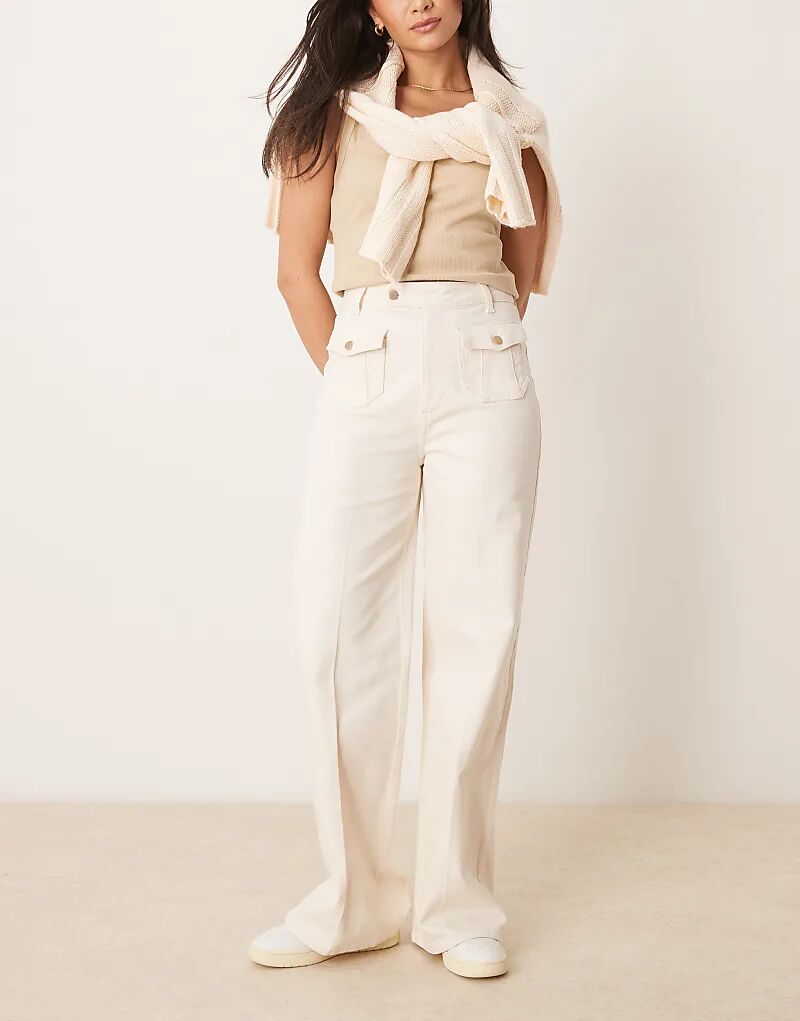 Джинсы широкого кроя с передними карманами цвета экрю ASOS DESIGN
Джинсы широкого кроя с передними карманами цвета экрю ASOS DESIGN