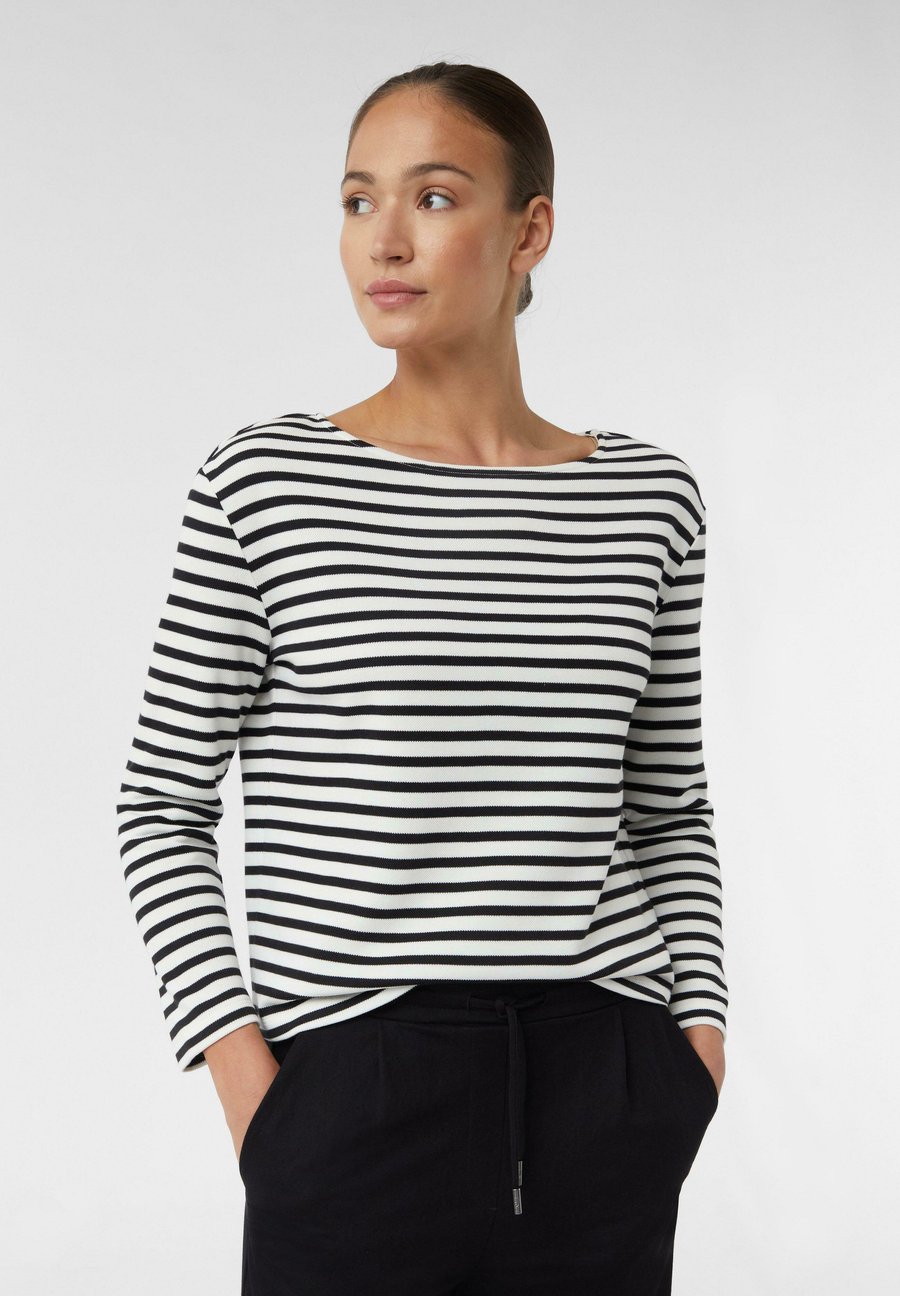 Топ comma casual identity Long sleeved top, Weiß/White
Топ comma casual identity Long sleeved top, Weiß/White