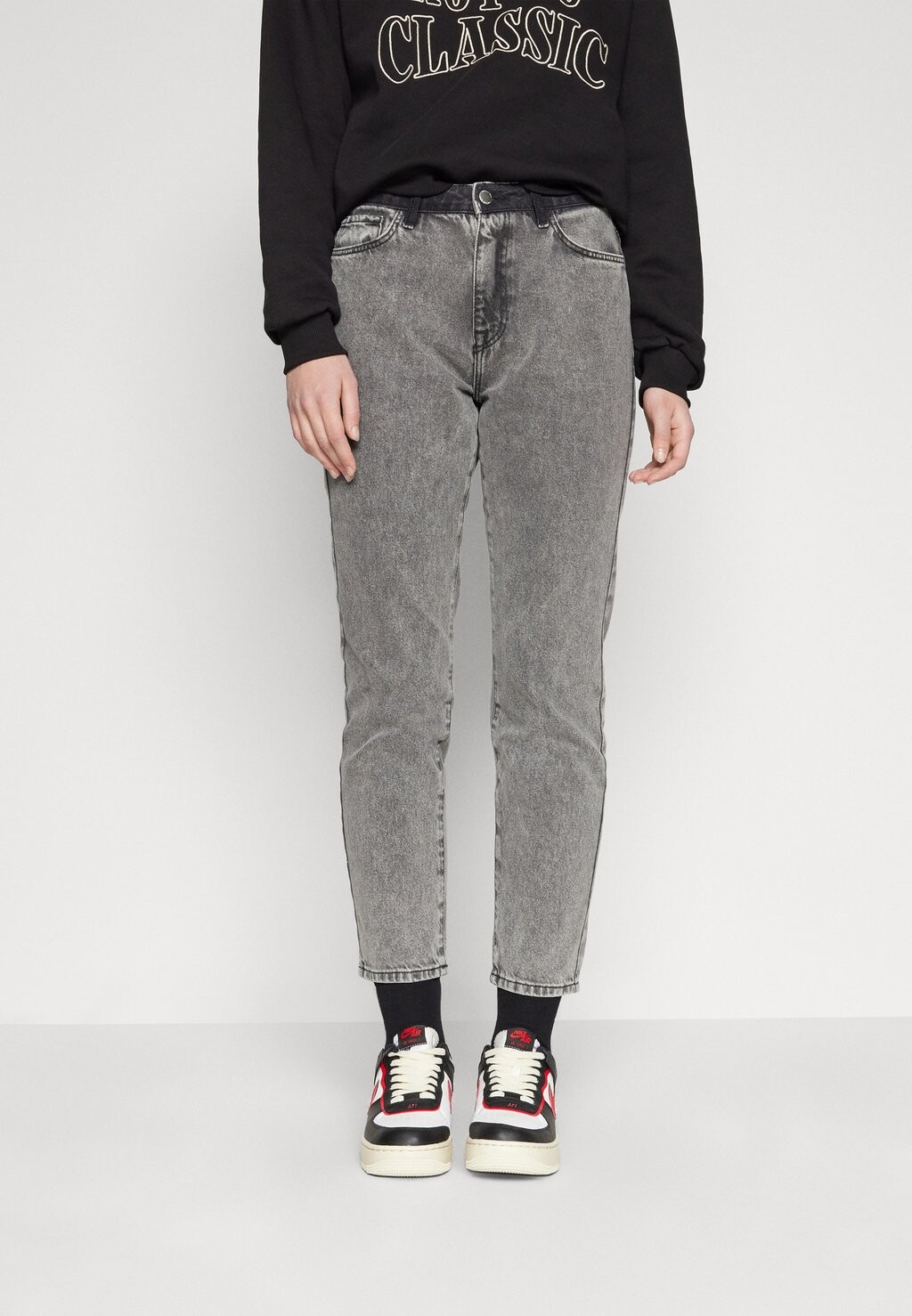 Джинсы-сигареты Onlemily Straight Ankle ONLY, цвет grey denim
Джинсы-сигареты Onlemily Straight Ankle ONLY, цвет grey denim