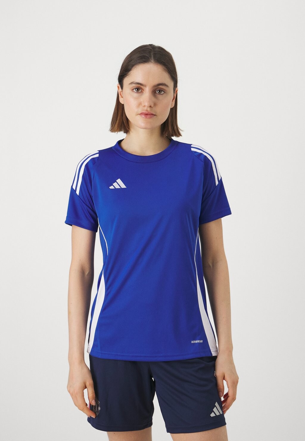 Спортивная футболка TIRO24 adidas Performance, цвет team royal blue/white
Спортивная футболка TIRO24 adidas Performance, цвет team royal blue/white