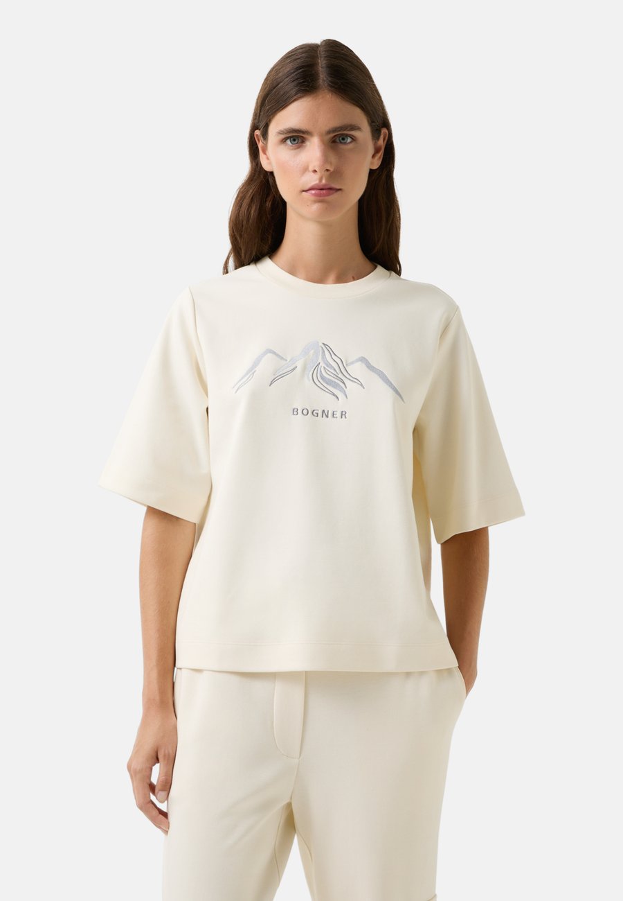 Футболка Bogner Print T-shirt, Creme/White, Белый, Футболка Bogner Print T-shirt, Creme/White
Футболка Bogner Print T-shirt, Creme/White, Белый, Футболка Bogner Print T-shirt, Creme/White