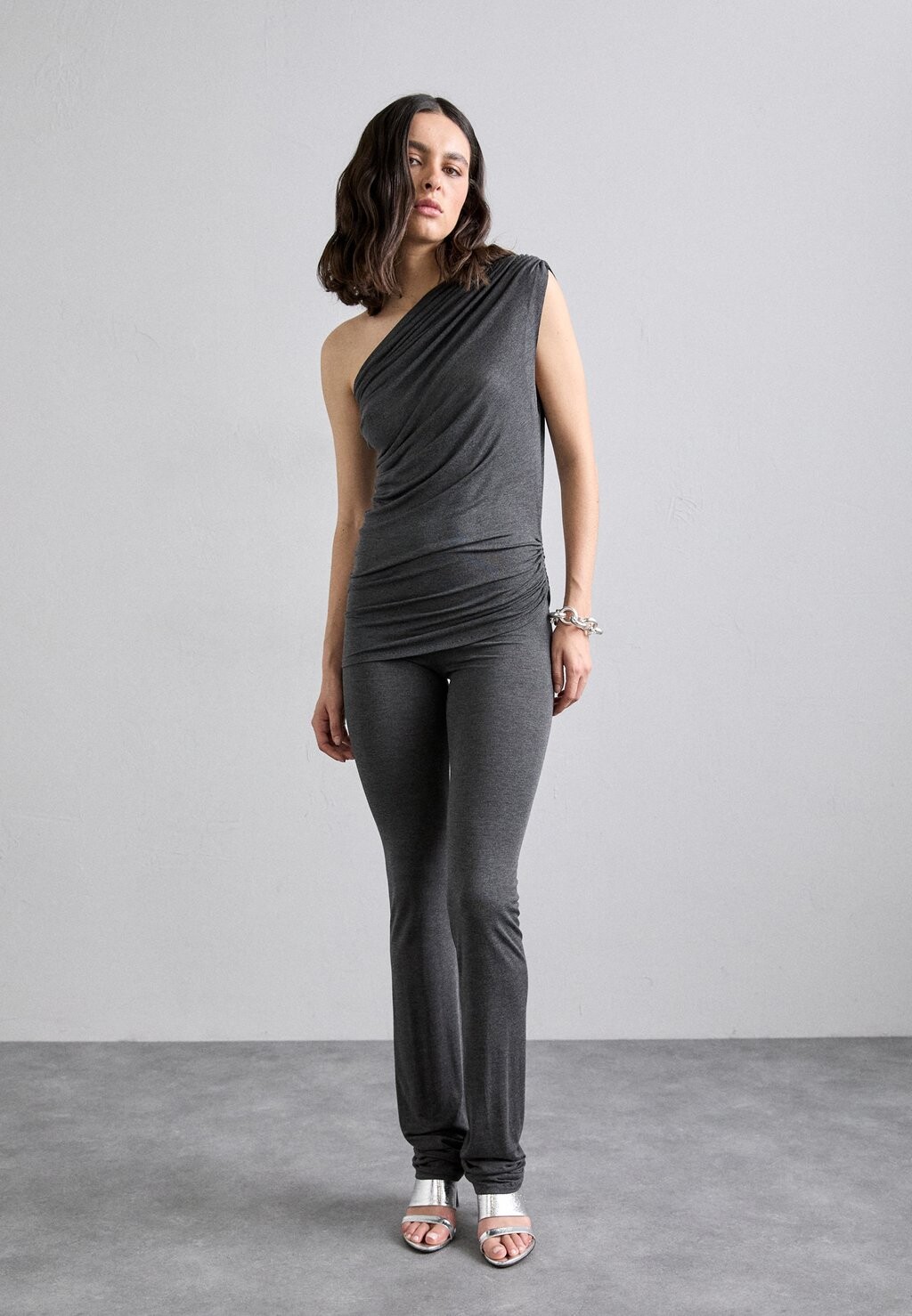 Брюки LAZY, Leggings Norma Kamali, темно-серый
Брюки LAZY, Leggings Norma Kamali, темно-серый