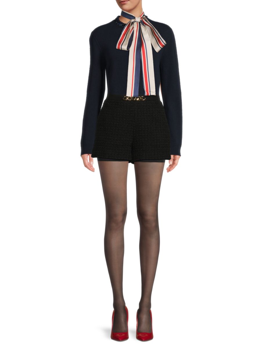 Двусторонний полосатый шелковый шарф-бандо Valentino Garavani, цвет Pure Blue Ivory
Двусторонний полосатый шелковый шарф-бандо Valentino Garavani, цвет Pure Blue Ivory