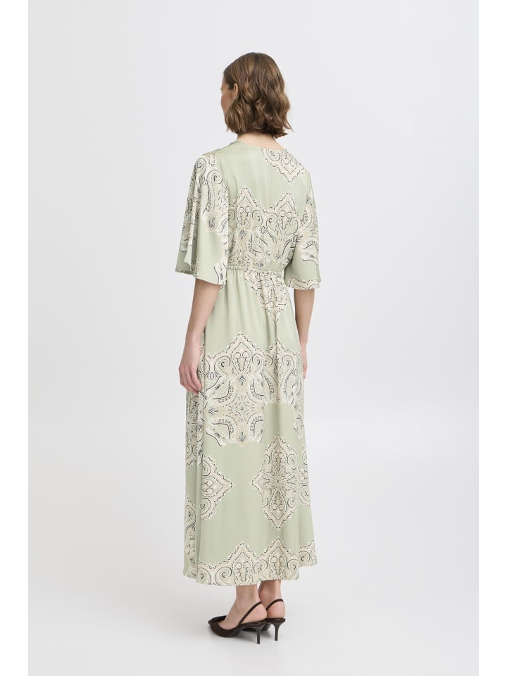 Платье BYJANNIKE свободного кроя в цвете чайный пейсли. b. young
Платье BYJANNIKE свободного кроя в цвете чайный пейсли. b. young