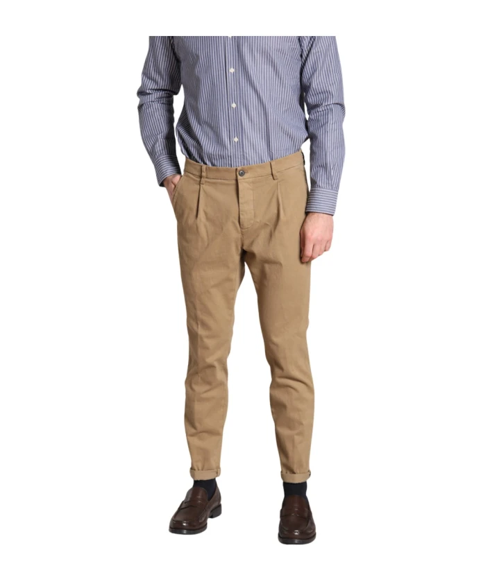 Темно-Бежевые брюки-чиносы морковного кроя Mason'S, бежевый
Темно-Бежевые брюки-чиносы морковного кроя Mason'S, бежевый