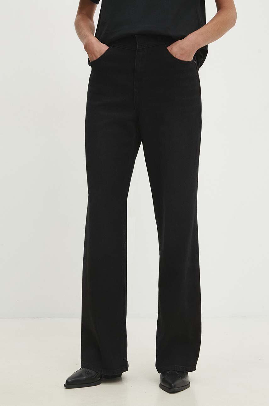 Джинсы Answear Lab, черный
Джинсы Answear Lab, черный