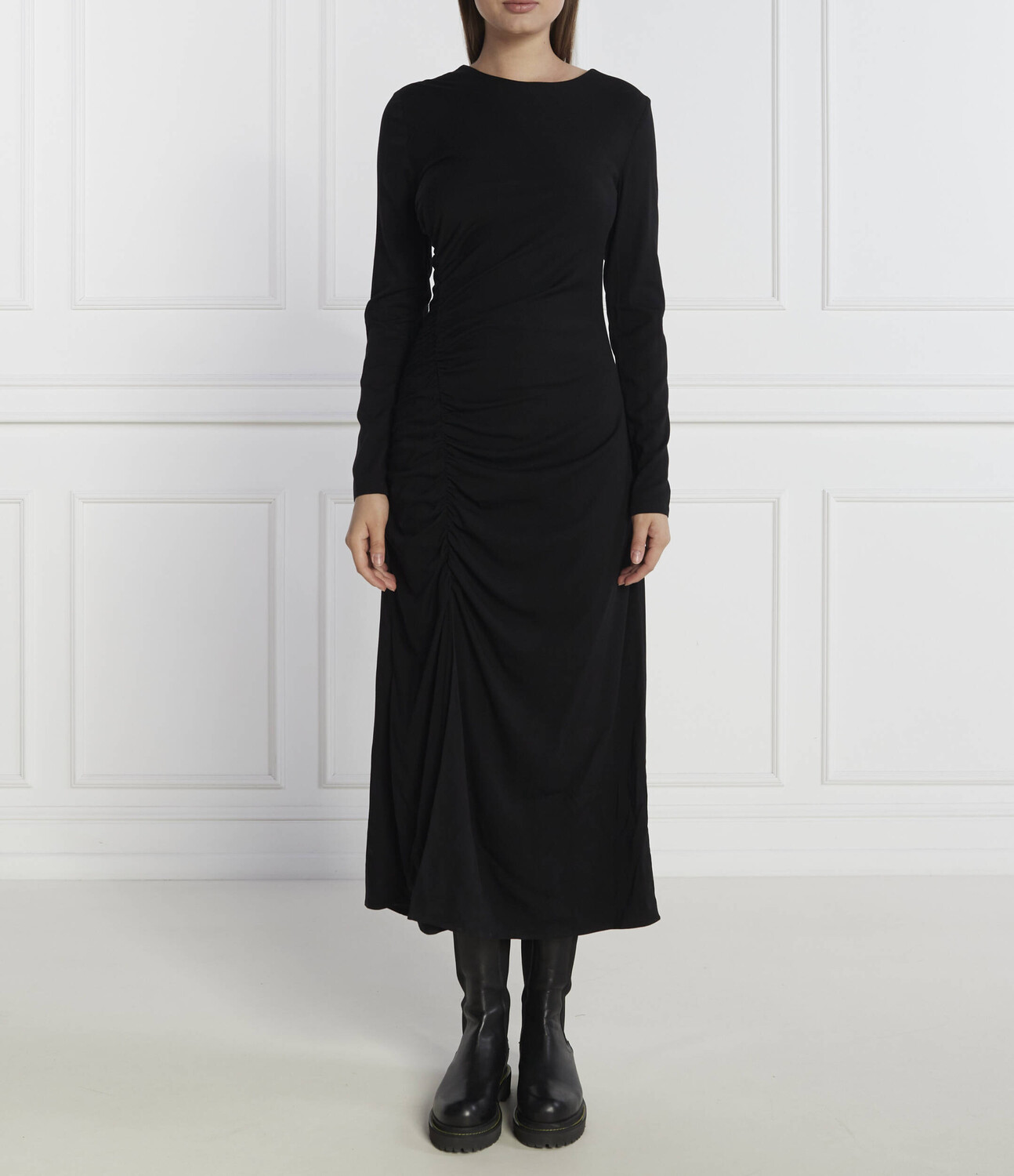 Платье Desigual, черный
Платье Desigual, черный