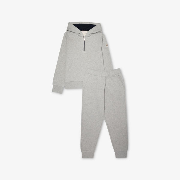 Rостюм с капюшоном Moncler для детей, серый
Rостюм с капюшоном Moncler для детей, серый