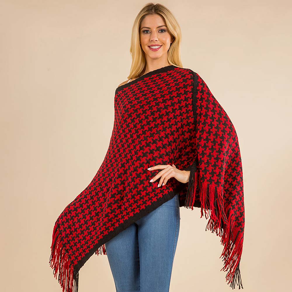 Бахромчатый пончо в клетку из трикотажа TRUEDAMES, красный
Бахромчатый пончо в клетку из трикотажа TRUEDAMES, красный