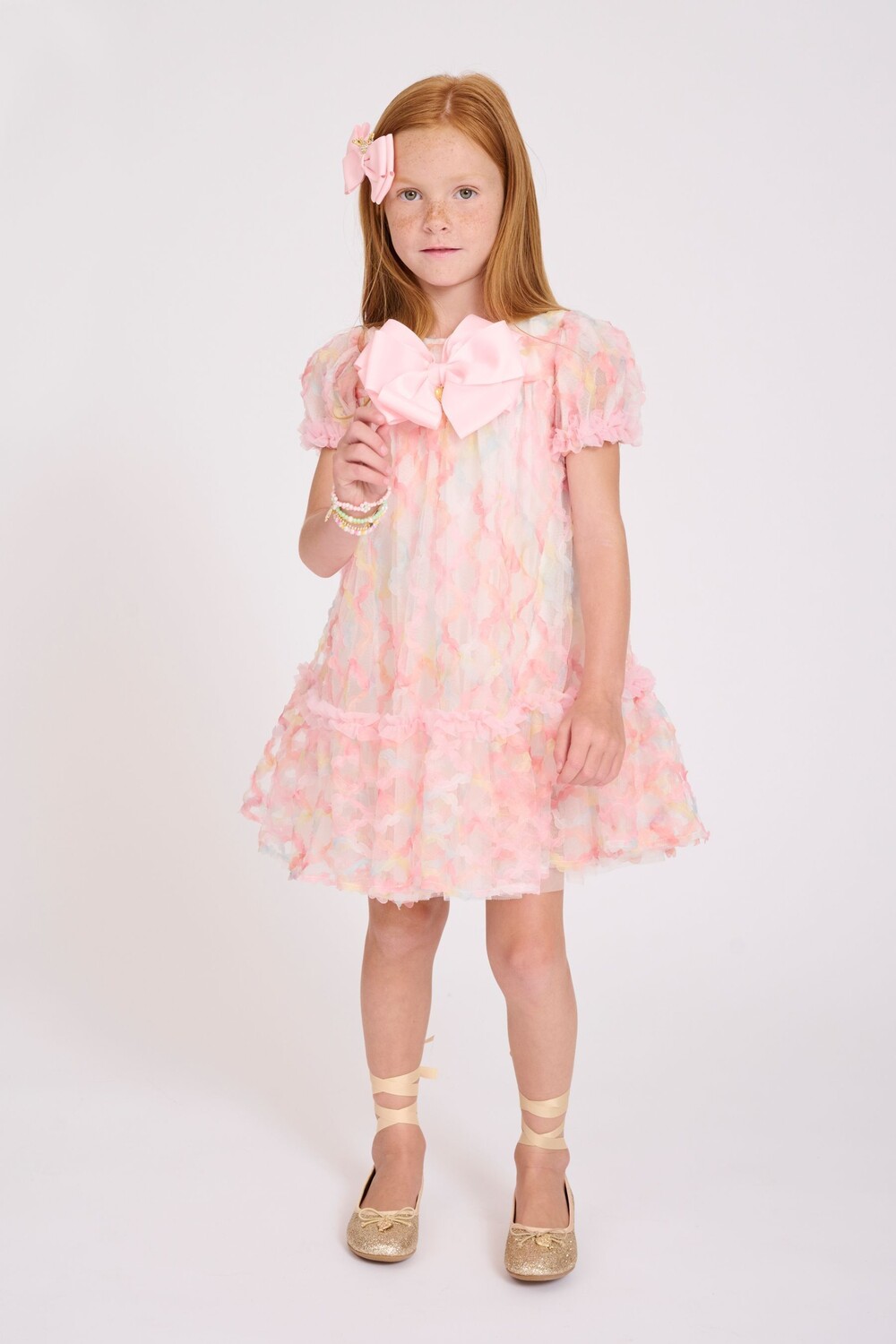 Платье White Angel's Face Kriskross со снежными точками Angels Face, белый
Платье White Angel's Face Kriskross со снежными точками Angels Face, белый