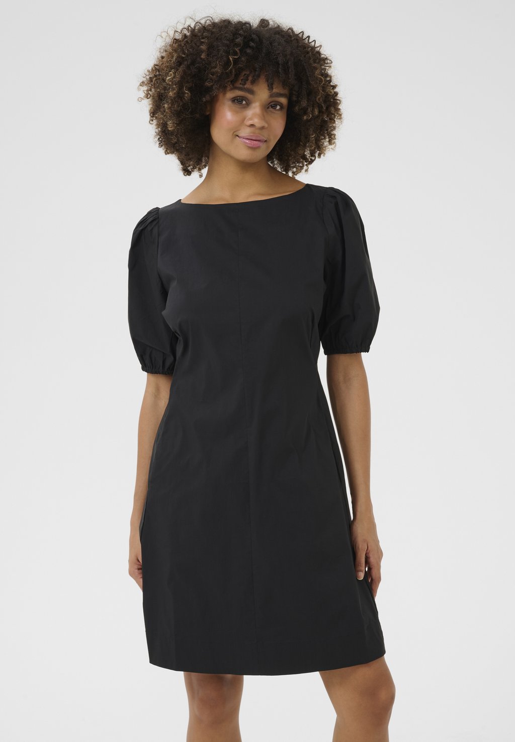 Повседневное платье Culture, черный
Повседневное платье Culture, черный