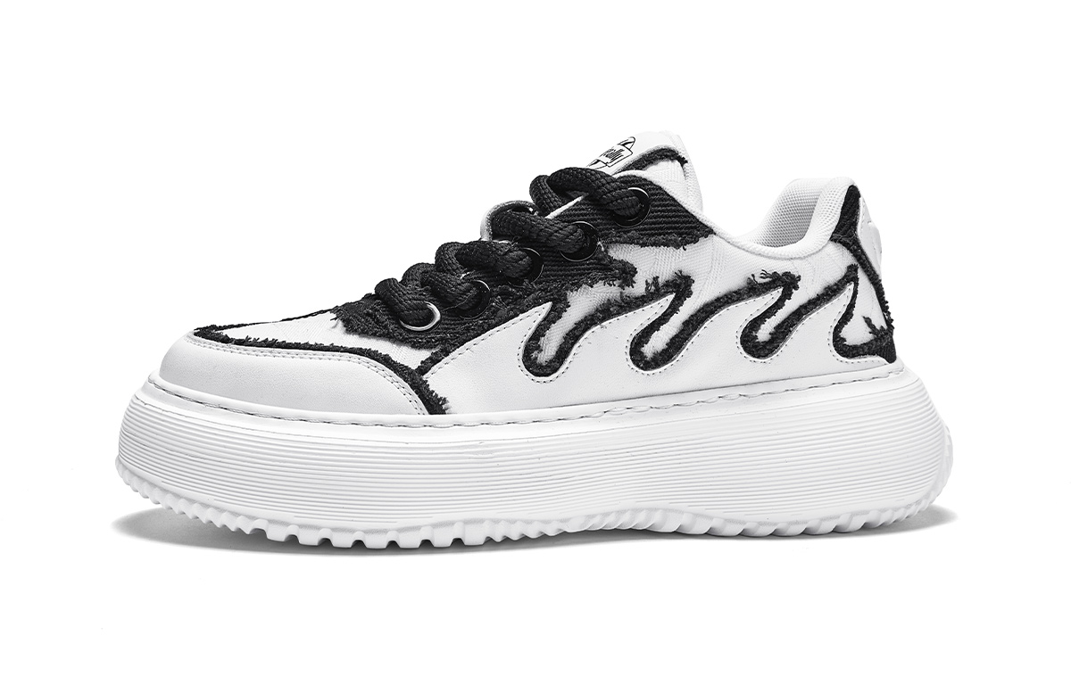 Низкие массивные кроссовки 3 см мужские HLA, бело-синие
Низкие массивные кроссовки 3 см мужские HLA, бело-синие