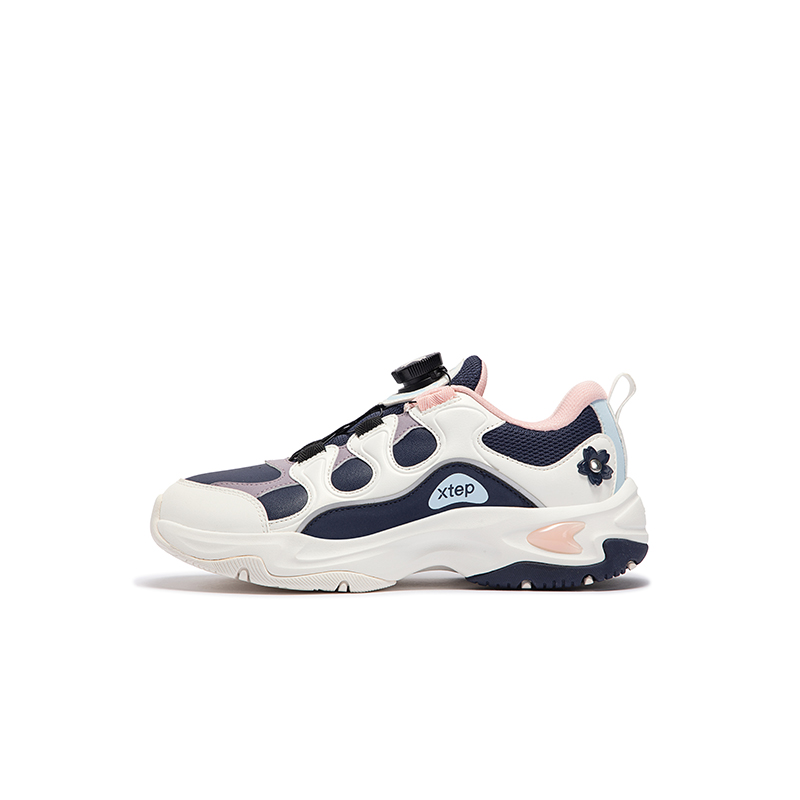 Коллекция Campus. Низкие повседневные кроссовки из износостойкой ткани для детей. XTEP, фиолетовый/белый
Коллекция Campus. Низкие повседневные кроссовки из износостойкой ткани для детей. XTEP, фиолетовый/белый