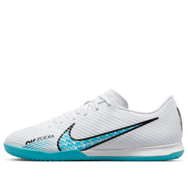 Кроссовки zoom mercurial vapor 15 academy ic 'blast pack' Nike, белый 
Кроссовки zoom mercurial vapor 15 academy ic 'blast pack' Nike, белый