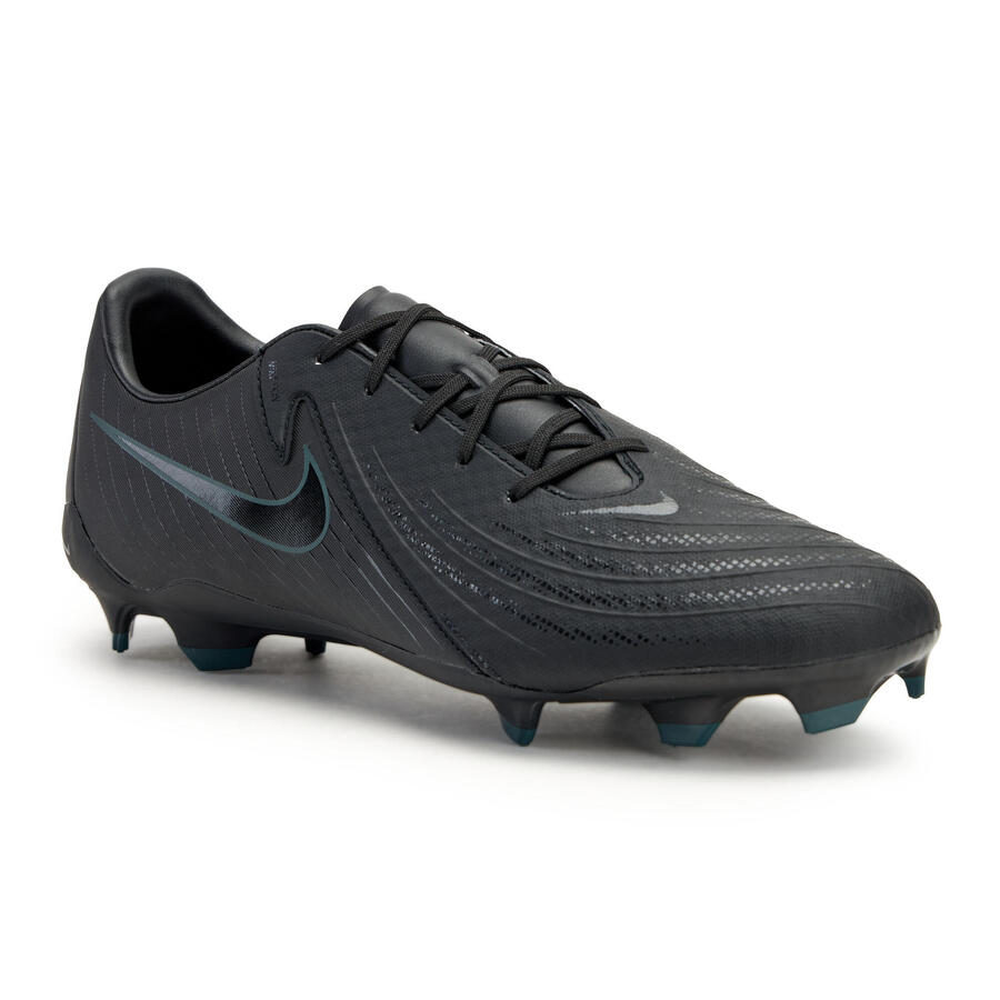 Футбольные бутсы Nike Phantom GX II Academy FG/MG
Футбольные бутсы Nike Phantom GX II Academy FG/MG
