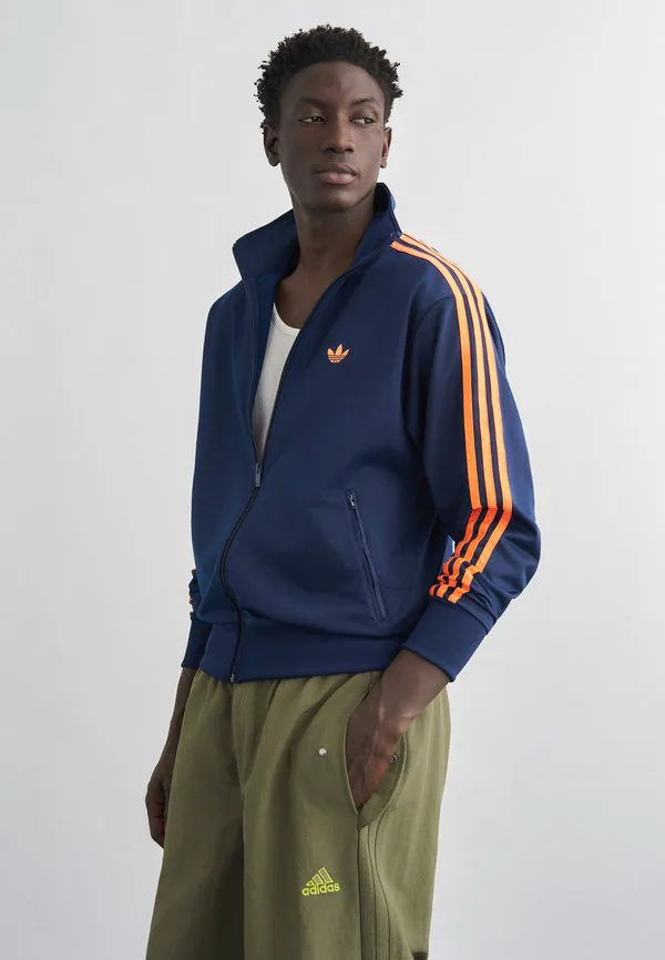 Толстовка firebird tt на молнии Adidas Originals, Night Indigo/Lucid Orange, Оранжевый, Толстовка firebird tt на молнии Adidas Originals, Night Indigo/Lucid Orange
Толстовка firebird tt на молнии Adidas Originals, Night Indigo/Lucid Orange, Оранжевый, Толстовка firebird tt на молнии Adidas Originals, Night Indigo/Lucid Orange