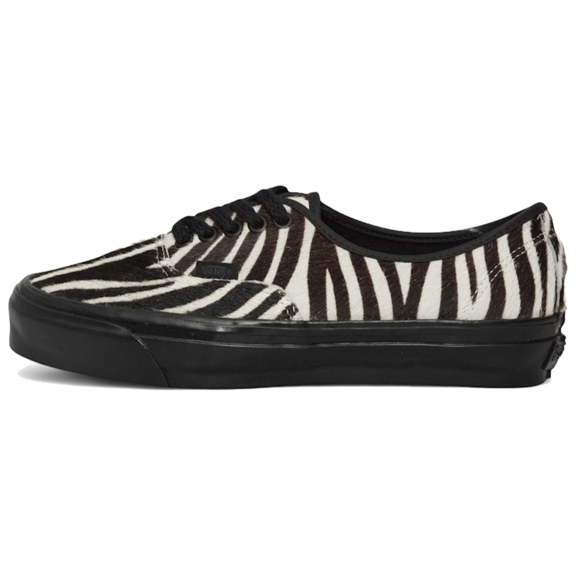 Vans Кроссовки Life Is Unfair Authentic 44 Skateboard мужские черно-белые
Vans Кроссовки Life Is Unfair Authentic 44 Skateboard мужские черно-белые