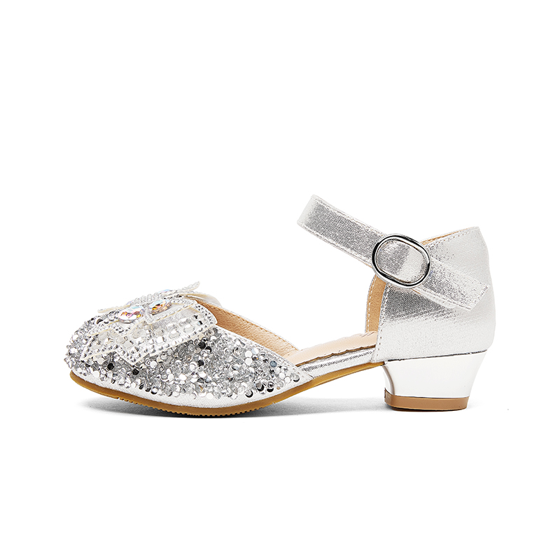 Коллекция мерцающих туфель. Нескользящие и дышащие сандалии для детей. Snoffy, серебряный
Коллекция мерцающих туфель. Нескользящие и дышащие сандалии для детей. Snoffy, серебряный