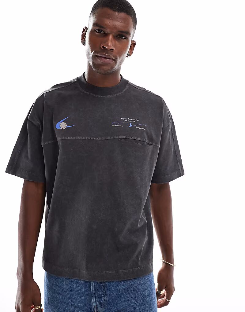 Футболка свободного кроя ASOS DESIGN из плотной ткани плотностью 220 г/м² черного цвета с карманом и спортивной графикой
Футболка свободного кроя ASOS DESIGN из плотной ткани плотностью 220 г/м² черного цвета с карманом и спортивной графикой