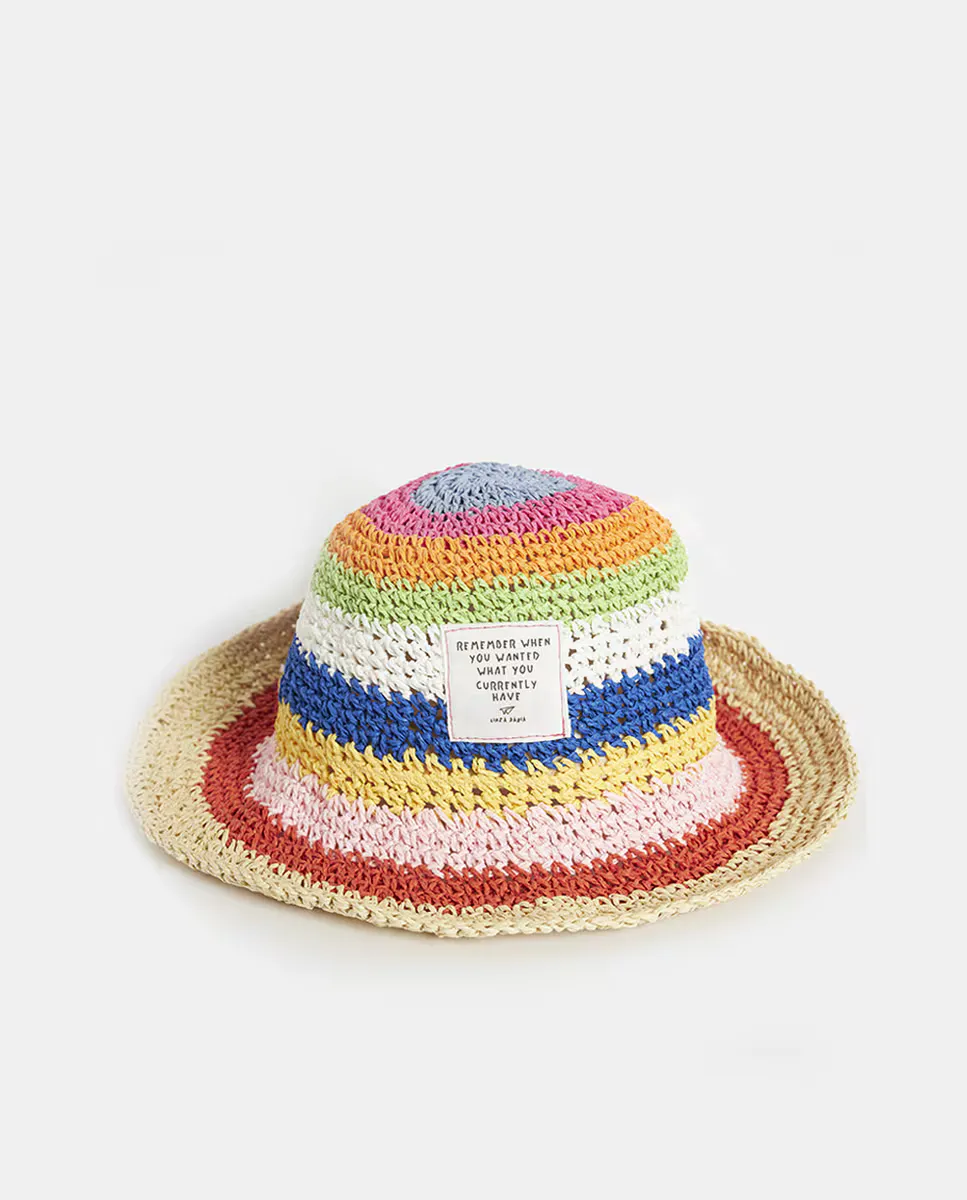 Панама с надписью Línea Daria, мультиколор
Панама с надписью Línea Daria, мультиколор