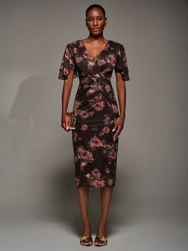 Цветочное сетчатое платье миди Jolie Moi, Burgundy Floral
Цветочное сетчатое платье миди Jolie Moi, Burgundy Floral