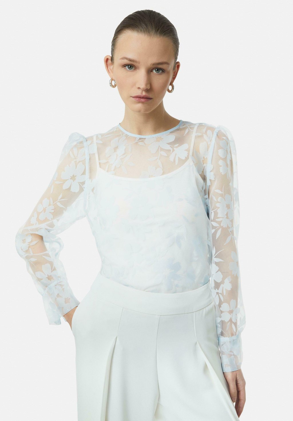 Блуза comma, светло-голубой
Блуза comma, светло-голубой