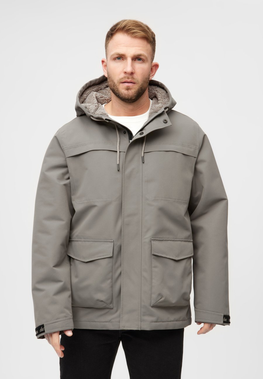 Куртка Derbe Winter jacket, Morel Cobblestone/Dark Brown
Куртка Derbe Winter jacket, Morel Cobblestone/Dark Brown