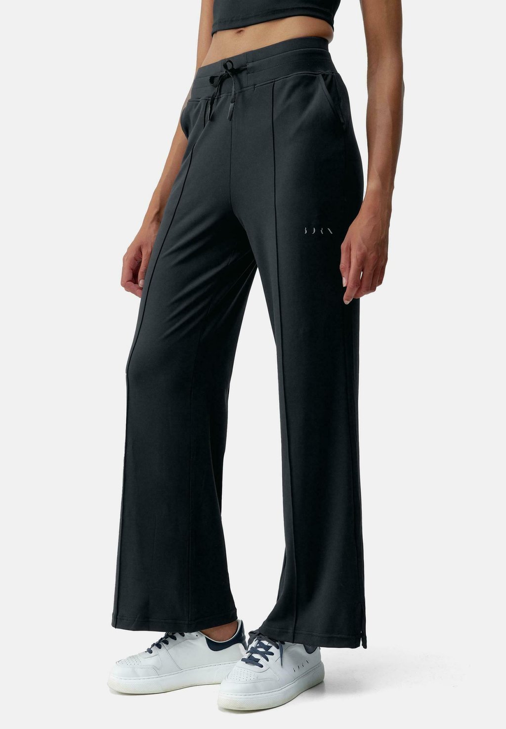 Спортивные штаны LEILA Born Living Yoga, черный
Спортивные штаны LEILA Born Living Yoga, черный