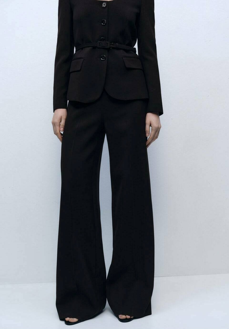 Брюки SAKE Mango, коричневый
Брюки SAKE Mango, коричневый