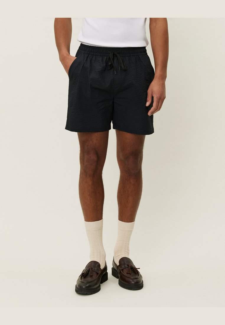 Шорты STAN SWIM Les Deux, черный
Шорты STAN SWIM Les Deux, черный