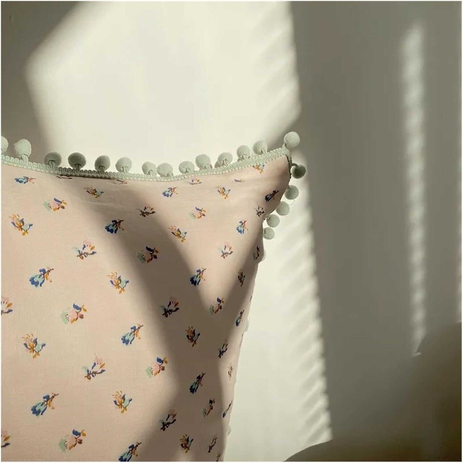Maiy O Twin Queen King Size 100% хлопок, дышащий, мягкий, приятный для кожи комплект постельного белья, желтые цветочные оборки, пододеяльник для девочек, пододеяльники, одеяла MaiyO, F
Maiy O Twin Queen King Size 100% хлопок, дышащий, мягкий, приятный для кожи комплект постельного белья, желтые цветочные оборки, пододеяльник для девочек, пододеяльники, одеяла MaiyO, F