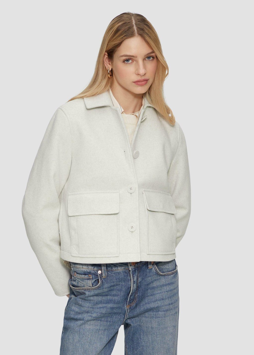 Легкая куртка QS, светло-серый
Легкая куртка QS, светло-серый