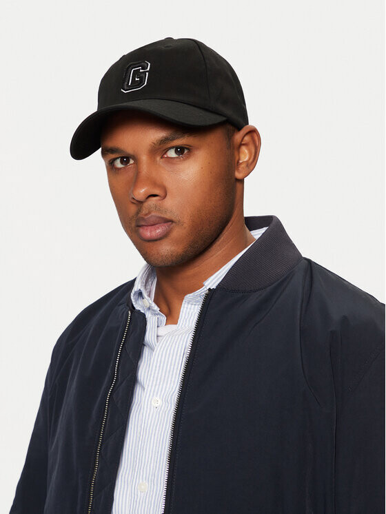 Кепка Guess, черный
Кепка Guess, черный