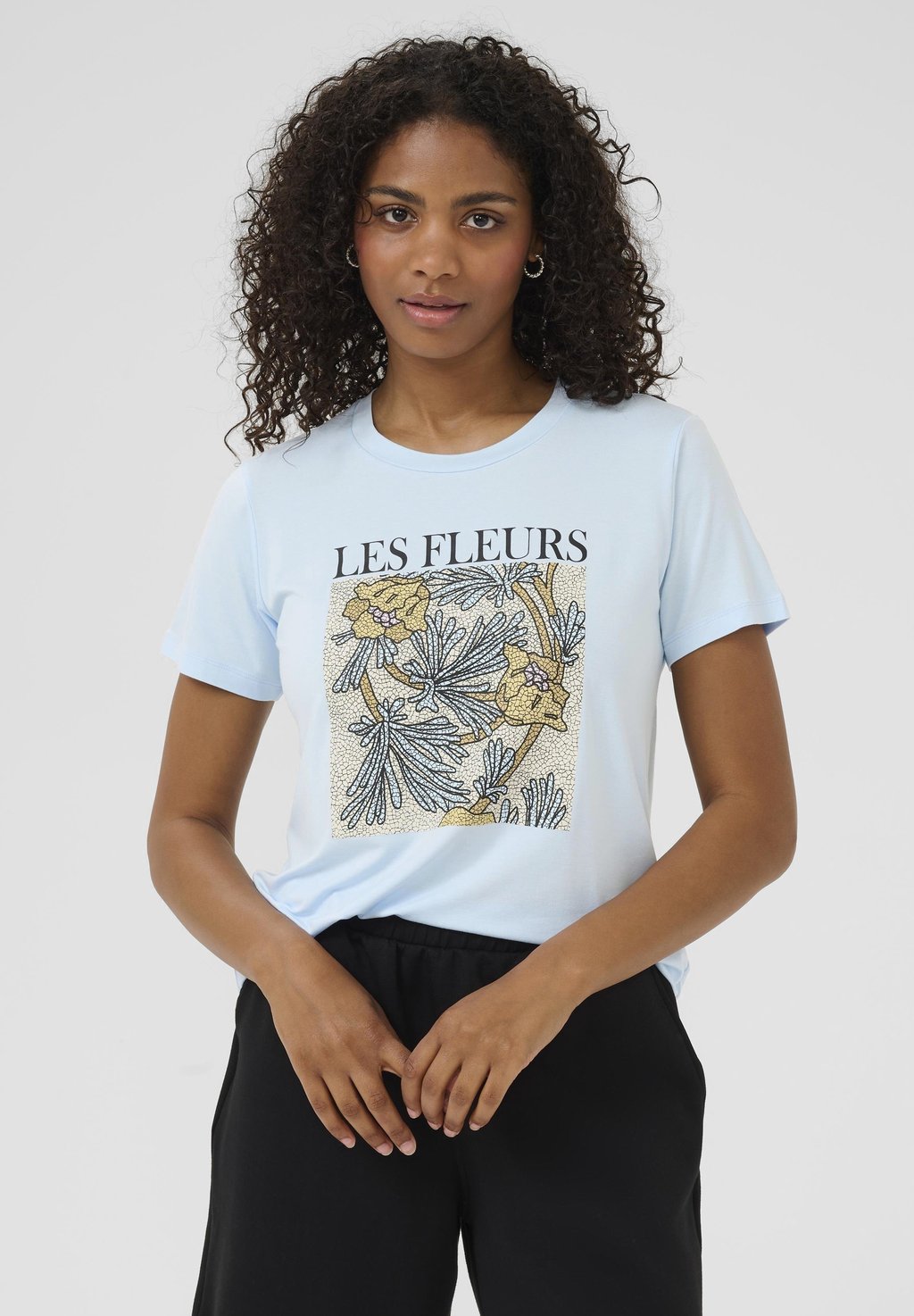 Футболка с принтом KAJULIE Kaffe, светло-голубой, Синий, Футболка с принтом KAJULIE Kaffe, светло-голубой
Футболка с принтом KAJULIE Kaffe, светло-голубой, Синий, Футболка с принтом KAJULIE Kaffe, светло-голубой