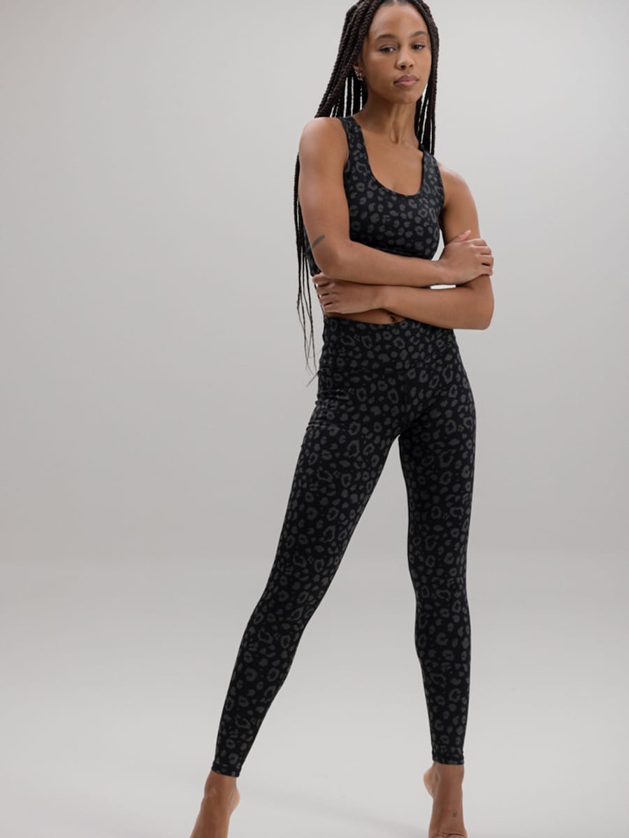 Узкие леггинсы Hey Honey Leo, антрацит
Узкие леггинсы Hey Honey Leo, антрацит